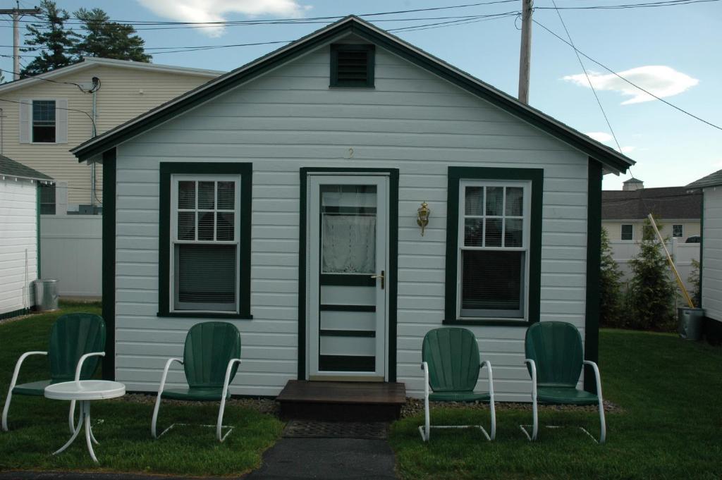 Channel Waterfront Cottages Weirs Beach Habitación foto