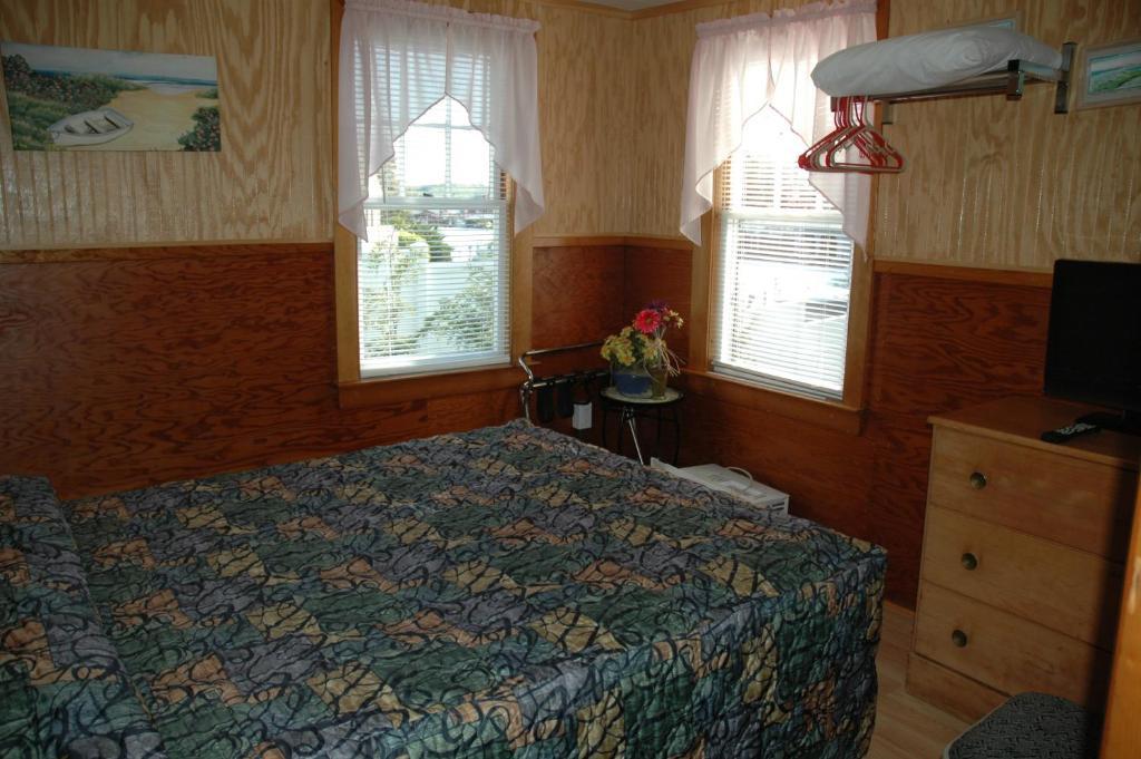 Channel Waterfront Cottages Weirs Beach Habitación foto